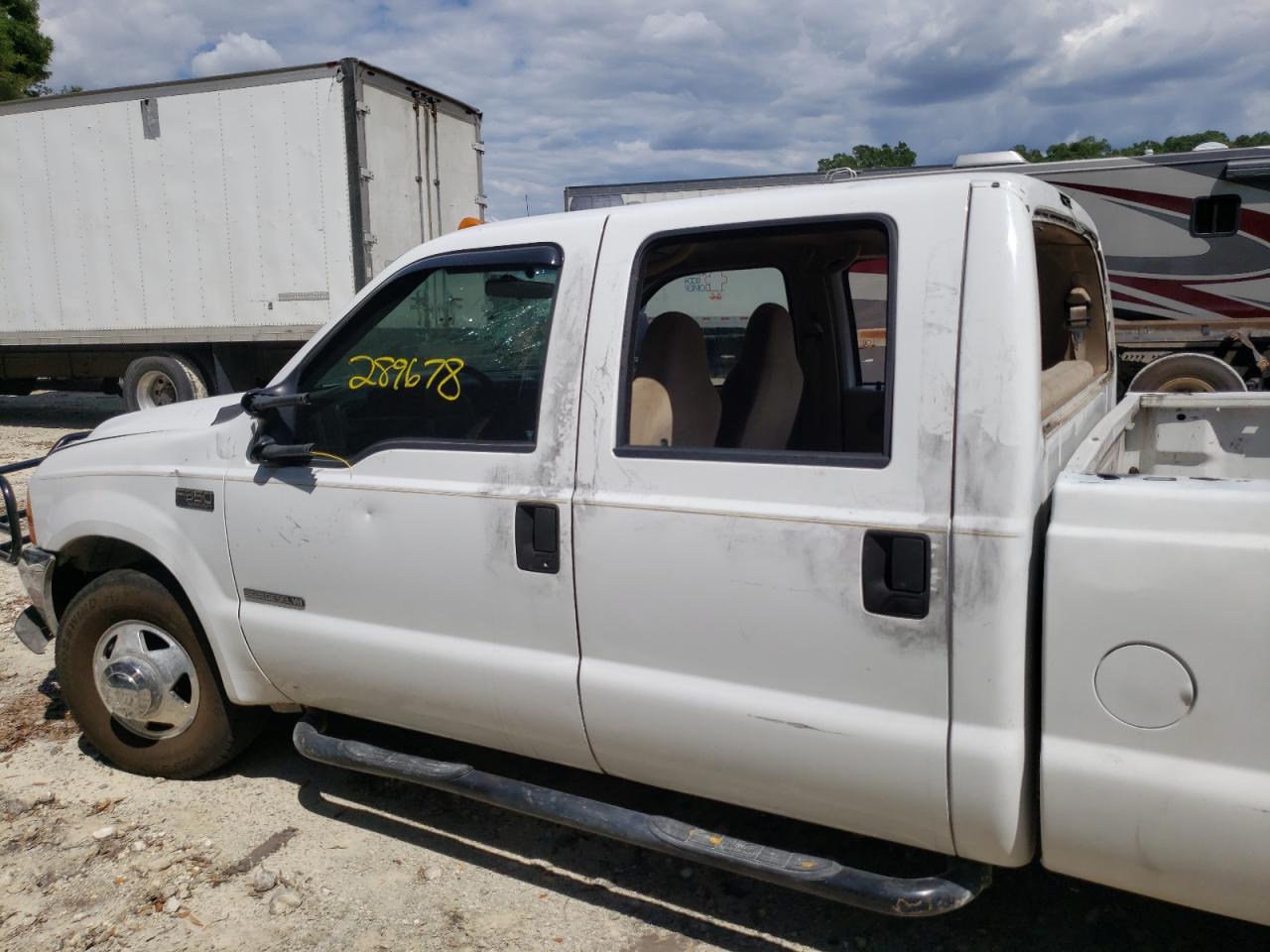 Photo 9 from auction – 2001 FORD F350 SUPER with VIN 1FTWW32FX1EB50939