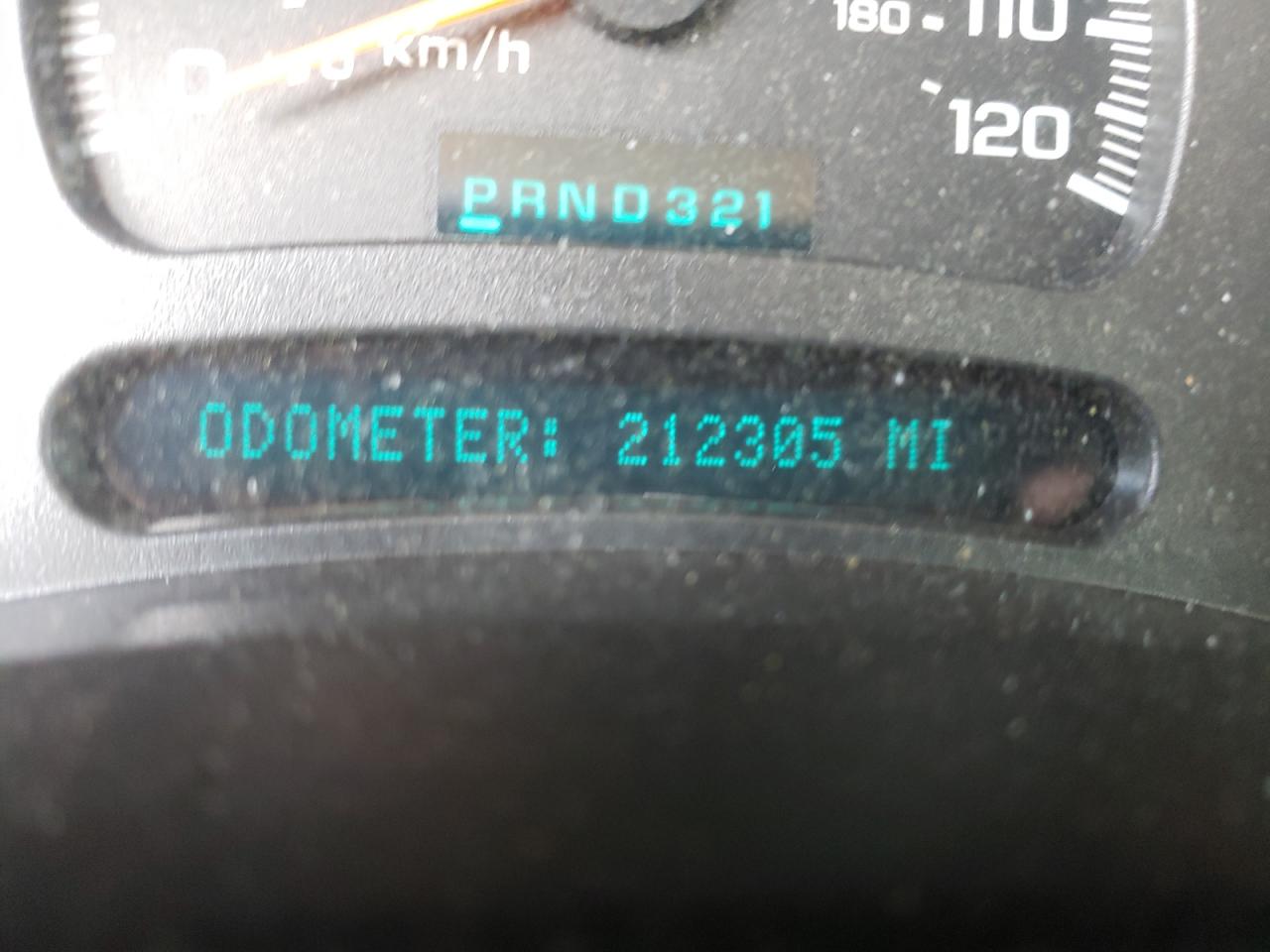 Photo 8 from auction – 2004 CHEVROLET SILVERADO with VIN 1GCEK19T34E371682