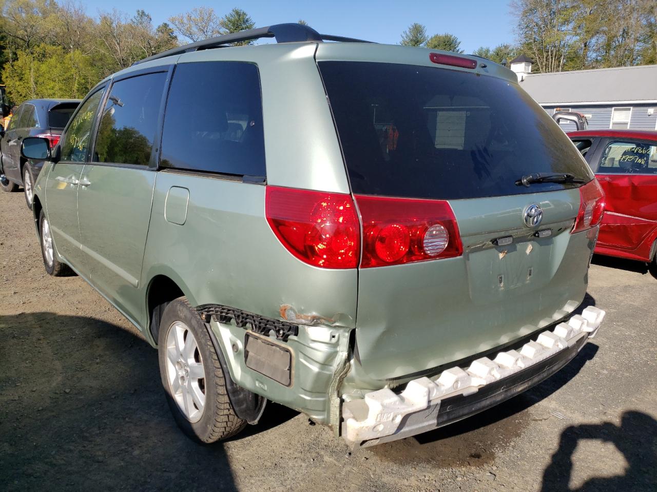 Photo 3 from auction – 2007 TOYOTA SIENNA CE with VIN 5TDZK23C77S084523