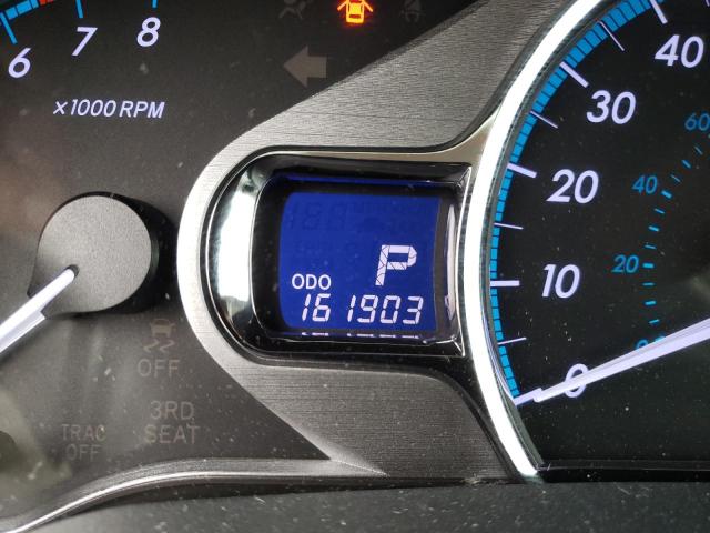 Photo 8 from auction – 2011 TOYOTA SIENNA XLE with VIN 5TDYK3DC6BS148589