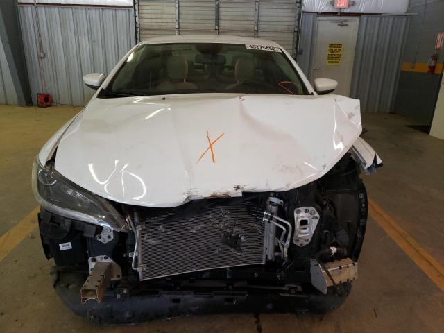 Photo 9 from auction – 2015 CHRYSLER 200 LIMITE with VIN 1C3CCCAB9FN556572