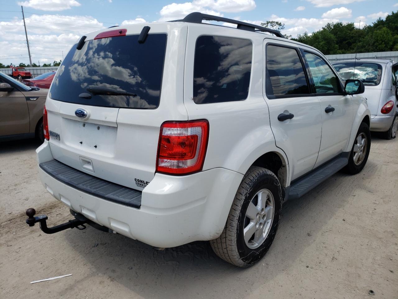 Photo 4 from auction – 2012 FORD ESCAPE XLT with VIN 1FMCU0D72CKB87920