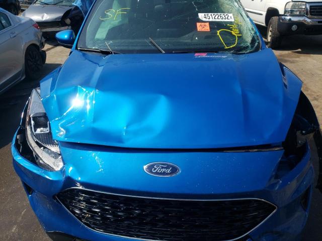 Photo 7 from auction – 2020 FORD ESCAPE SE with VIN 1FMCU0G66LUA93451