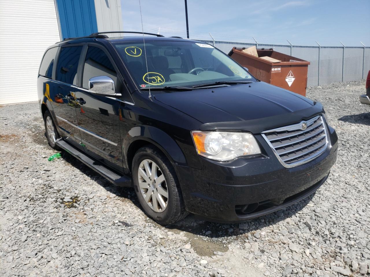 CHRYSLER TOWN & COU 2010 with VIN 2A4RR5DX6AR493458 - Photo from auction