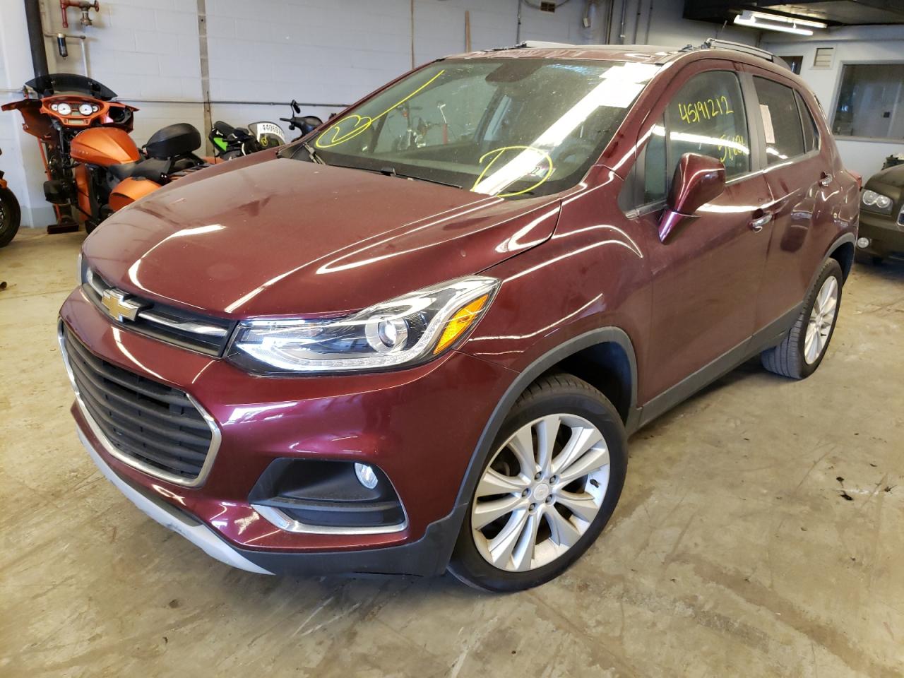 Photo 2 from auction – 2017 CHEVROLET TRAX PREMI with VIN 3GNCJRSB6HL270871