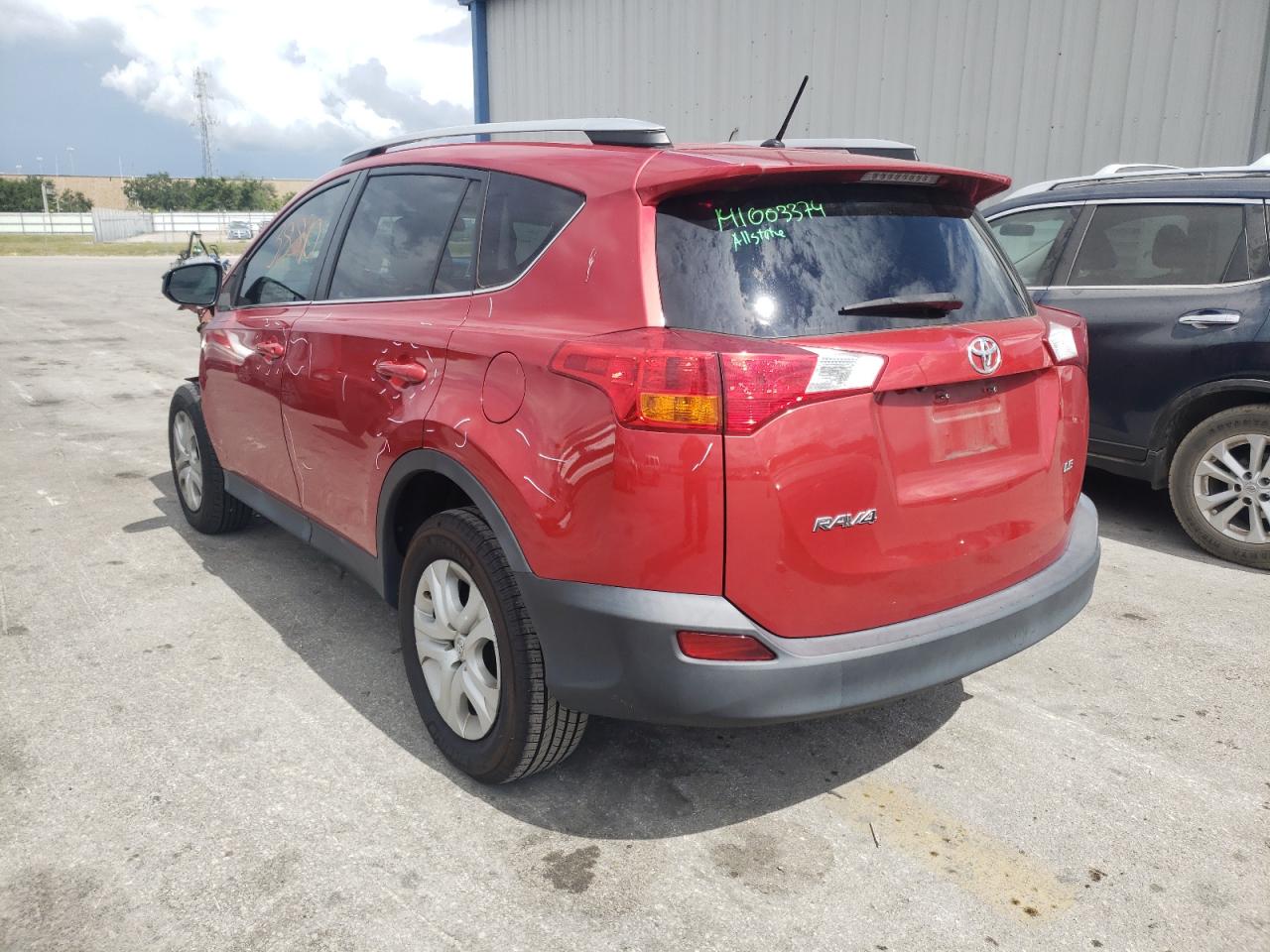 Photo 3 from auction – 2015 TOYOTA RAV4 LE with VIN 2T3ZFREV4FW132763