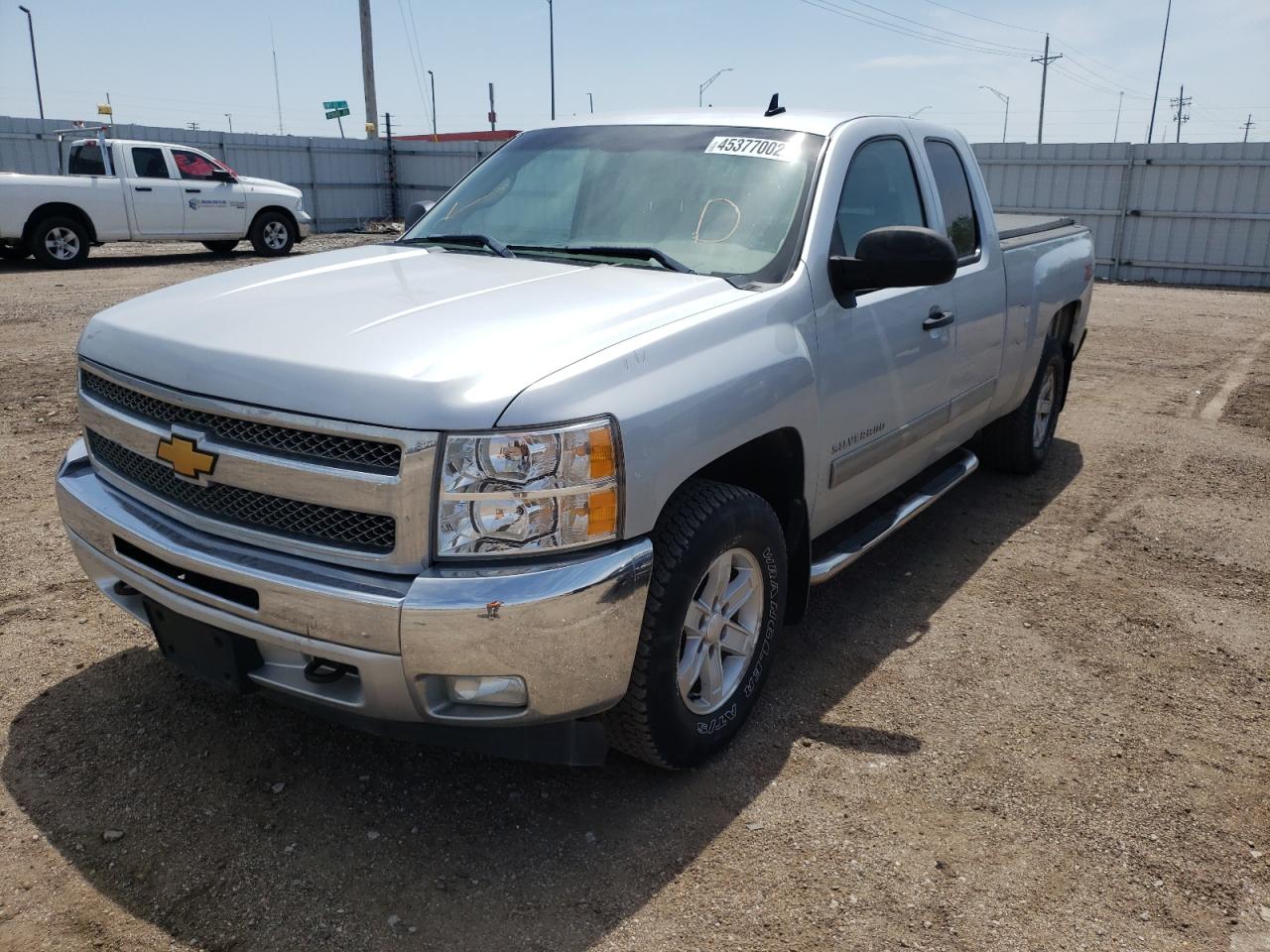 Photo 2 from auction – 2013 CHEVROLET SILVERADO with VIN 1GCRKSE73DZ223668