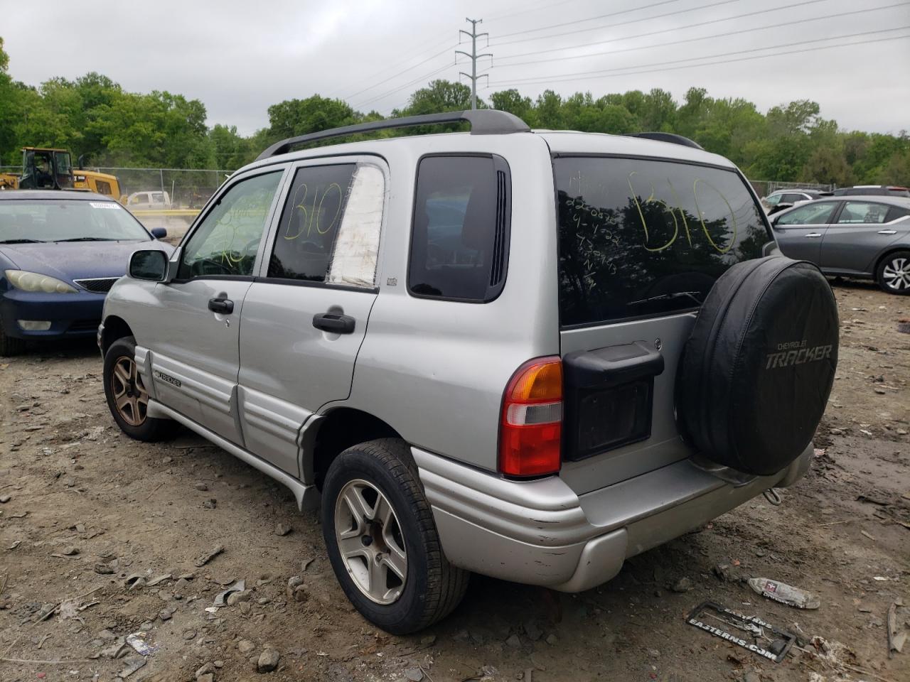 Photo 3 from auction – 2003 CHEVROLET TRACKER LT with VIN 2CNBE634836930943