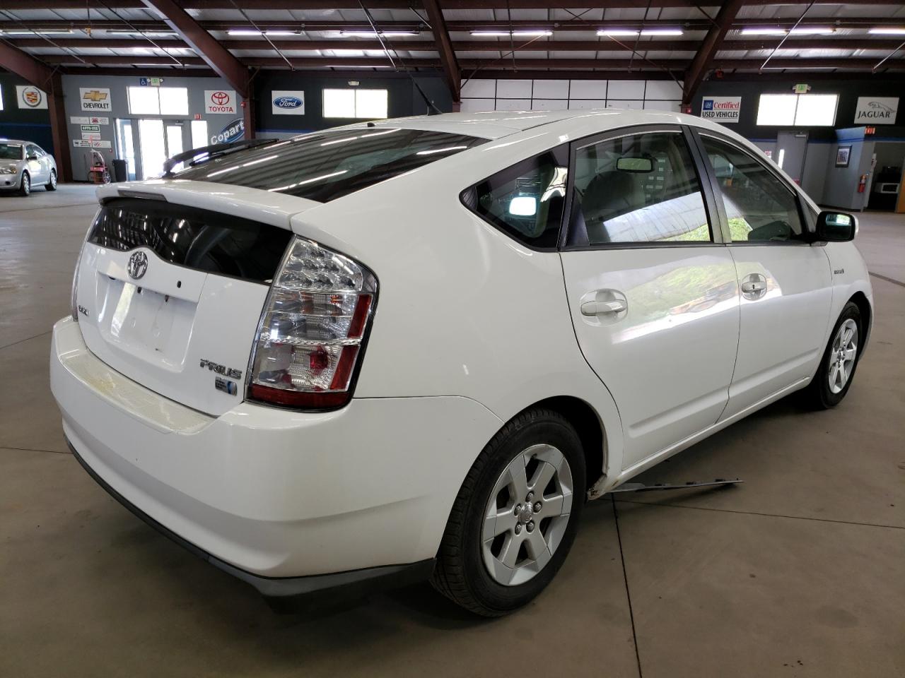 Photo 4 from auction – 2008 TOYOTA PRIUS with VIN JTDKB20U287703510