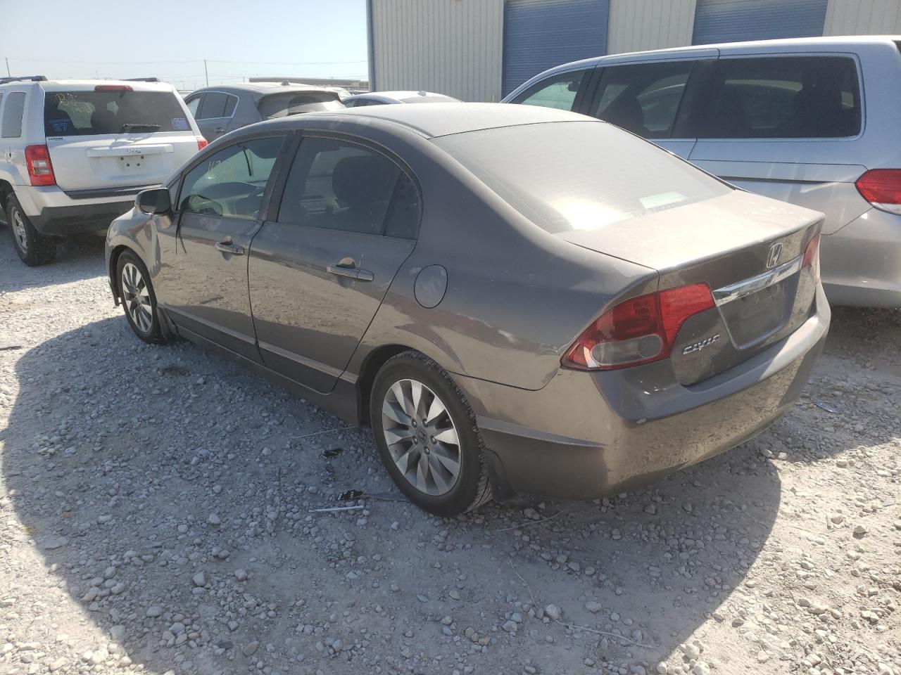 Photo 3 from auction – 2011 HONDA CIVIC EX with VIN 19XFA1F80BE013819