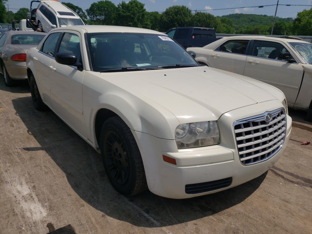 CHRYSLER 300 2005 with VIN 2C3JA43R95H648933 - Photo from auction