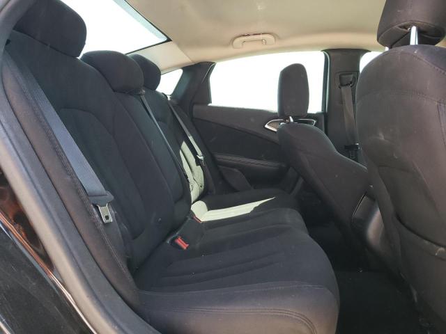Photo 6 from auction – 2015 CHRYSLER 200 LIMITE with VIN 1C3CCCAB8FN616955