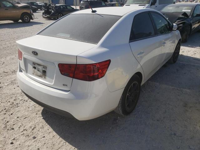 Zdjęcie 4 z aukcji – 2013 KIA FORTE EX z VIN KNAFU4A20D5705361
