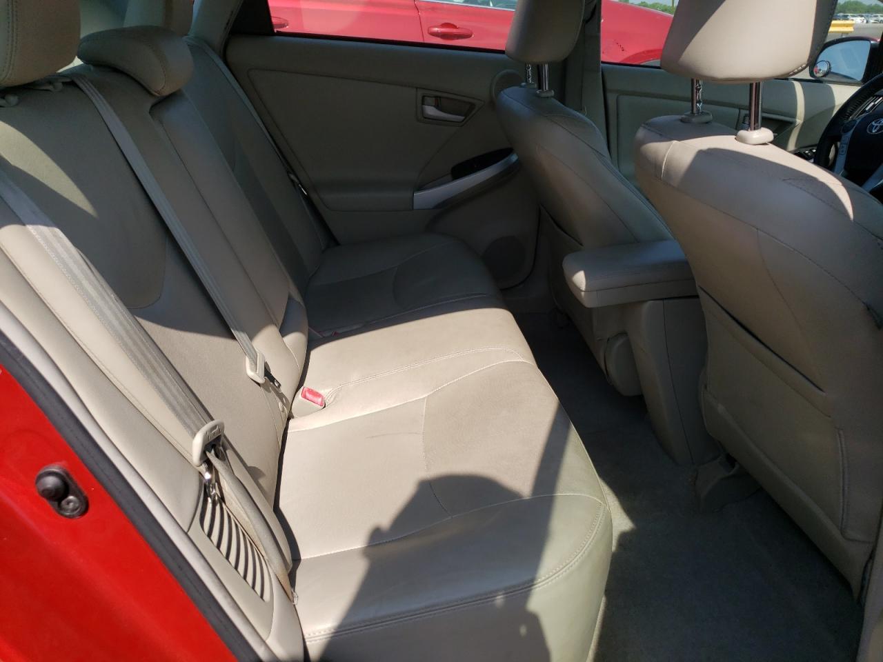 Photo 6 from auction – 2010 TOYOTA PRIUS with VIN JTDKN3DU5A0142080