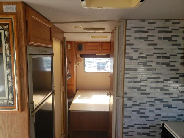 Photo 6 from auction – 1998 CONQ MOTORHOME with VIN 1FDLE40S6VHB83027