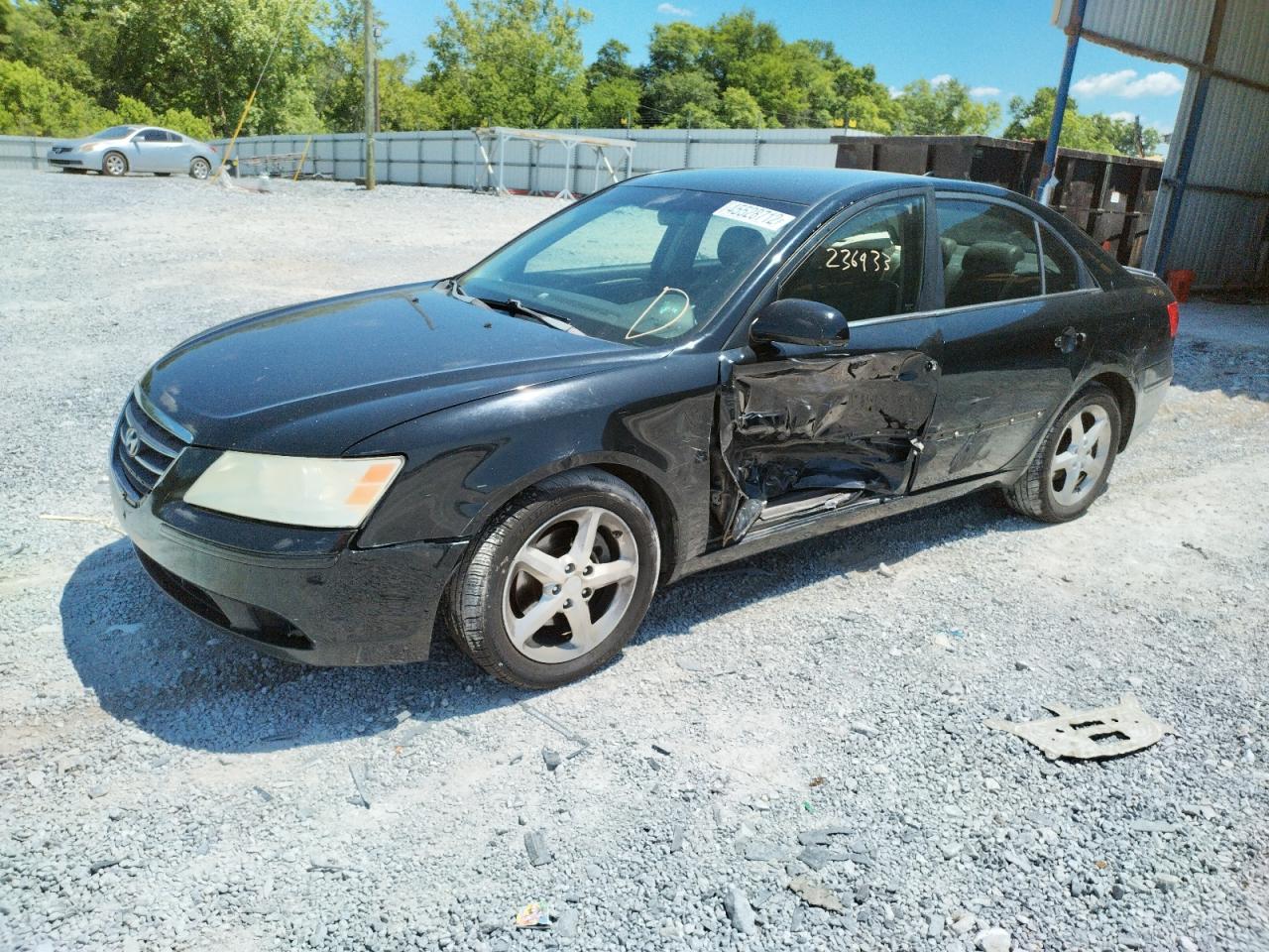 Photo 9 from auction – 2009 HYUNDAI SONATA SE with VIN 5NPEU46F29H522271