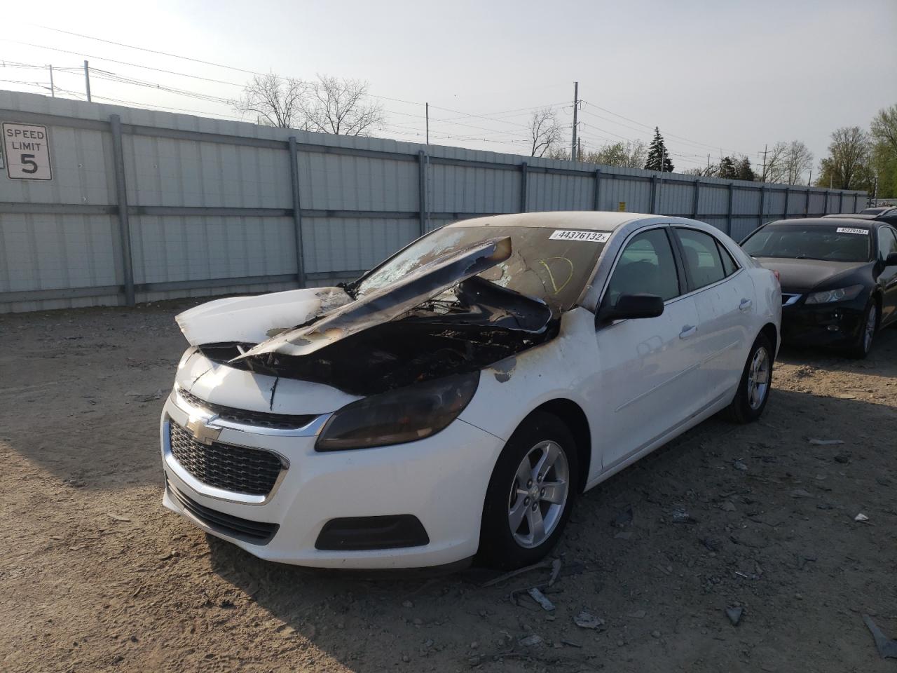 Photo 2 from auction – 2014 CHEVROLET MALIBU LS with VIN 1G11B5SL3EF122819