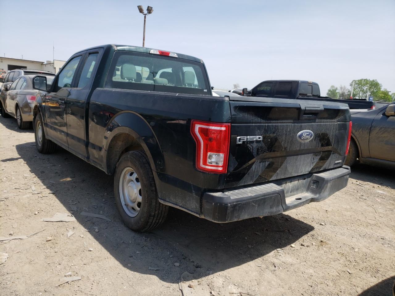 Photo 3 from auction – 2016 FORD F150 SUPER with VIN 1FTEX1C8XGFB44364