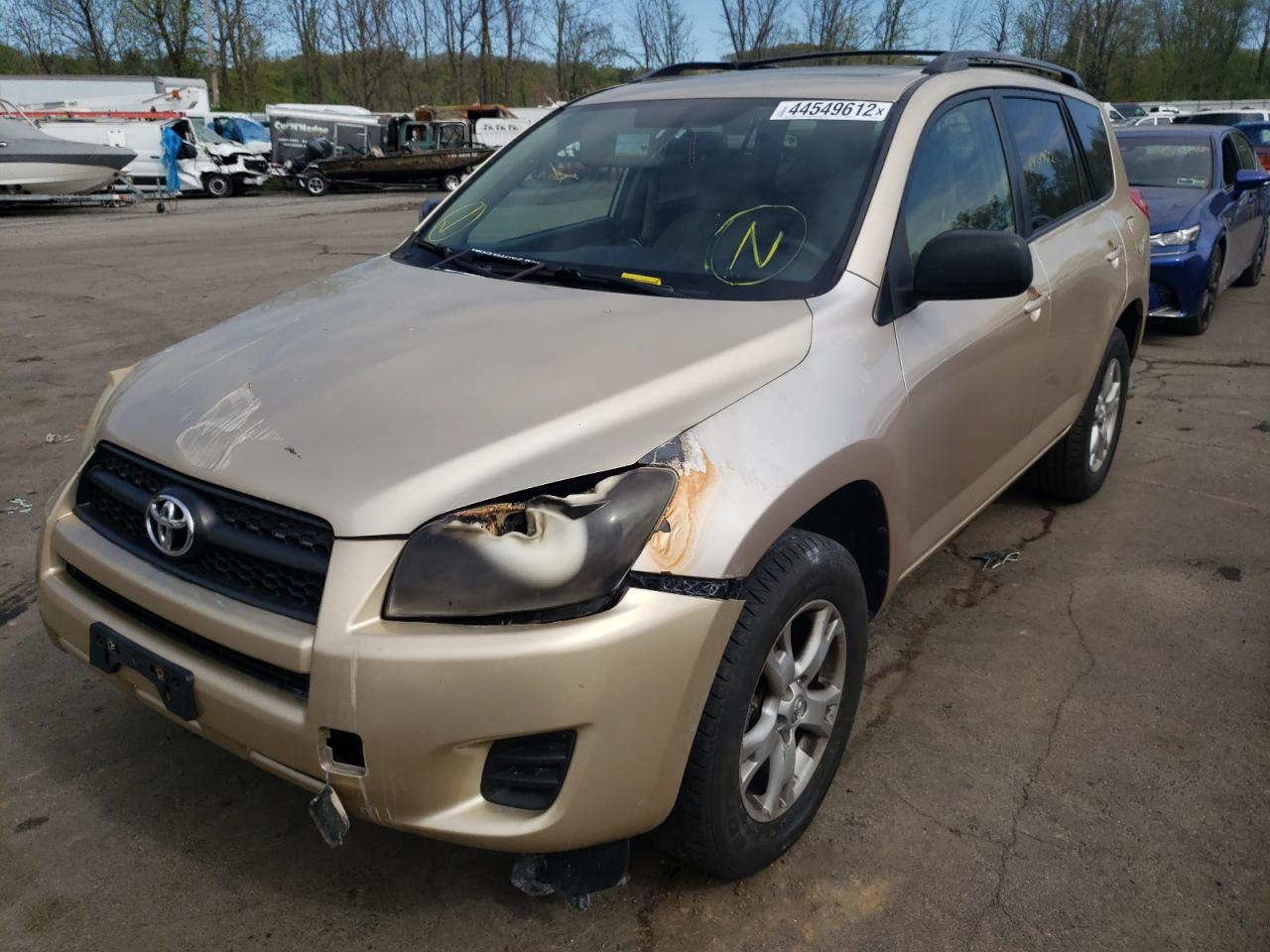 Photo 2 from auction – 2011 TOYOTA RAV4 with VIN JTMBF4DVXB5049703
