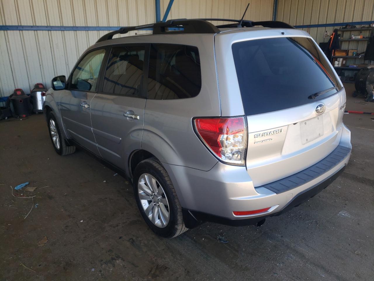 Photo 3 from auction – 2012 SUBARU FORESTER L with VIN JF2SHAEC2CH428024