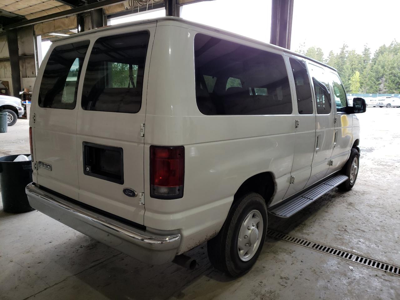 Photo 4 from auction – 2006 FORD ECONOLINE with VIN 1FBNE31L76DA24657