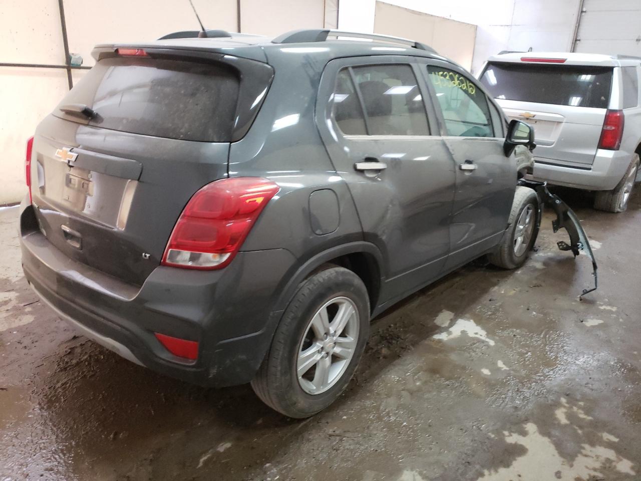 Photo 4 from auction – 2019 CHEVROLET TRAX 1LT with VIN 3GNCJLSB1KL115990