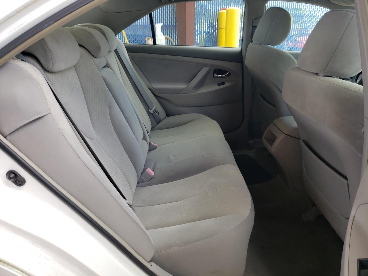 Photo 6 from auction – 2007 TOYOTA CAMRY CE with VIN 4T1BE46K57U720192
