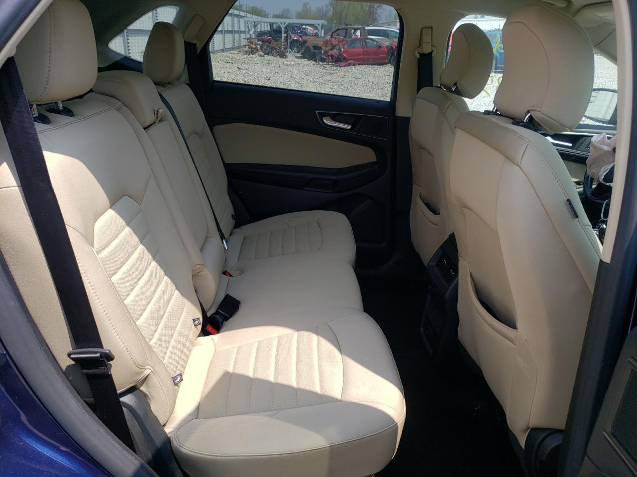 Photo 6 from auction – 2016 FORD EDGE SE with VIN 2FMPK4G99GBB92656