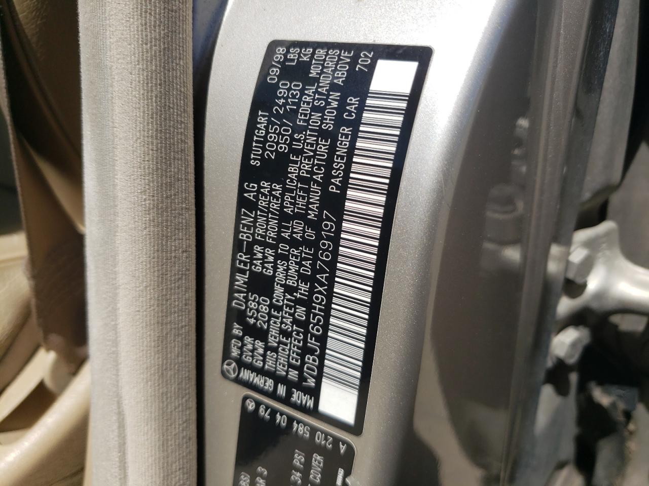 Photo 10 from auction – 1999 MERCEDES-BENZ E 320 with VIN WDBJF65H9XA769197