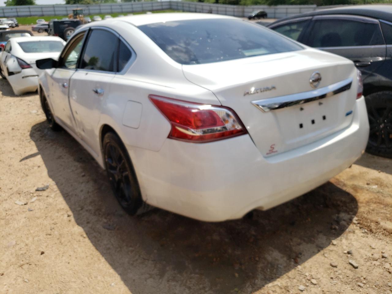 Photo 3 from auction – 2013 NISSAN ALTIMA 2.5 with VIN 1N4AL3AP6DC154103
