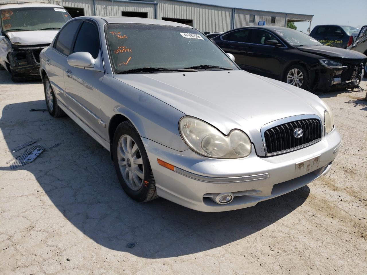 HYUNDAI SONATA GLS 2004 with VIN KMHWF35H14A071471 - Photo from auction