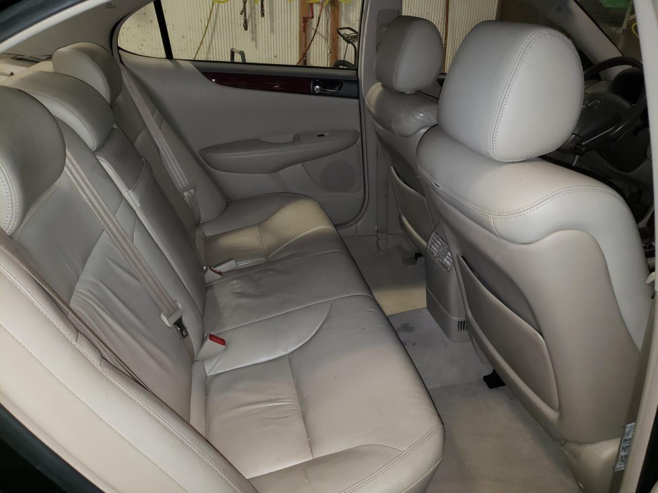 Photo 6 from auction – 2002 LEXUS ES 300 with VIN JTHBF30G025023871