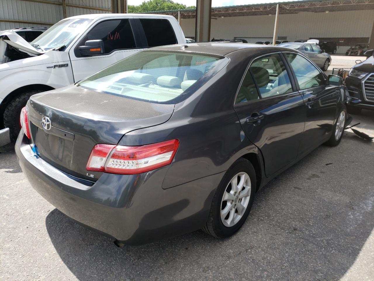 Photo 4 from auction – 2011 TOYOTA CAMRY BASE with VIN 4T1BF3EK2BU646148