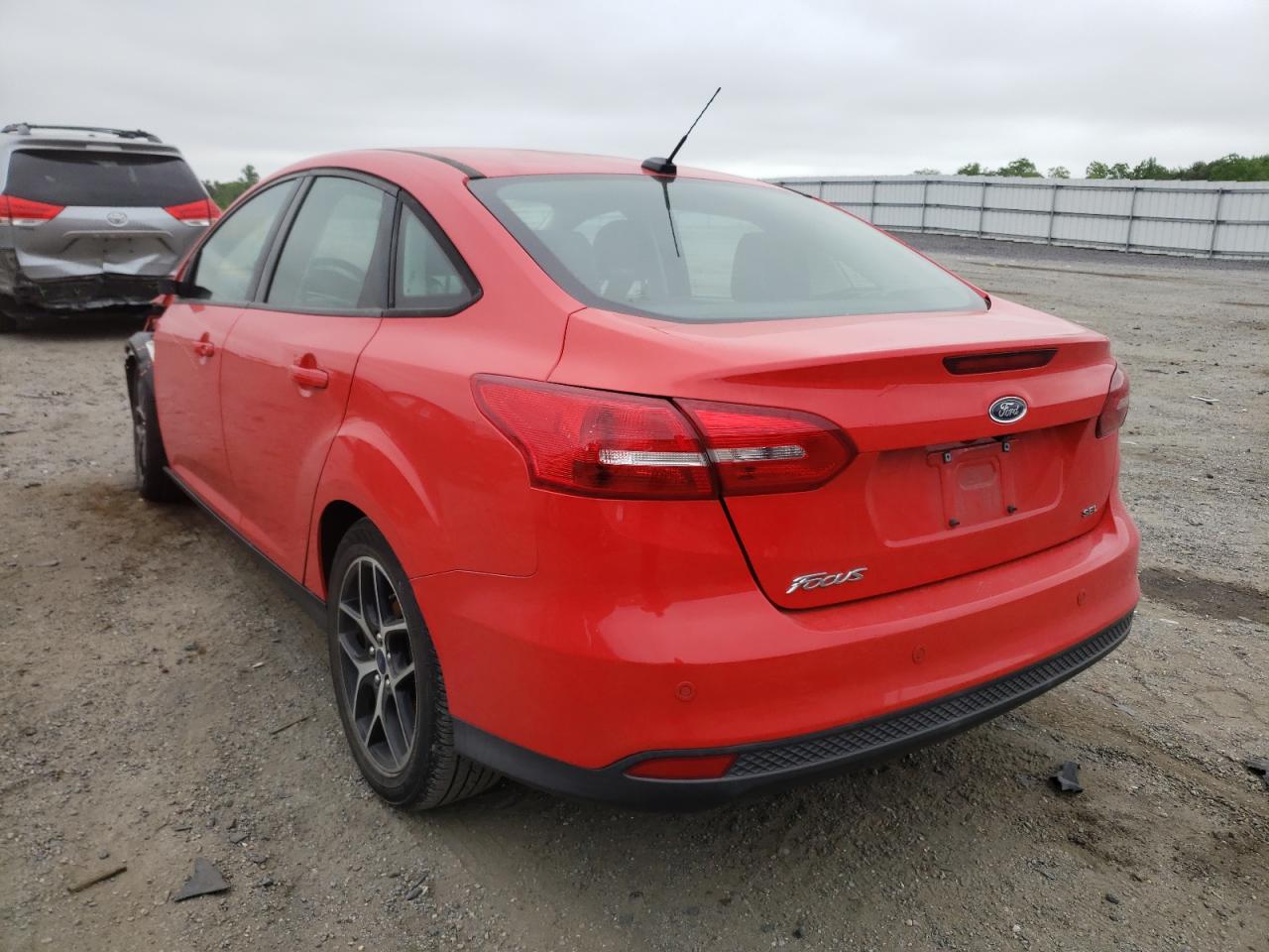 Photo 3 from auction – 2017 FORD FOCUS SEL with VIN 1FADP3H24HL212971