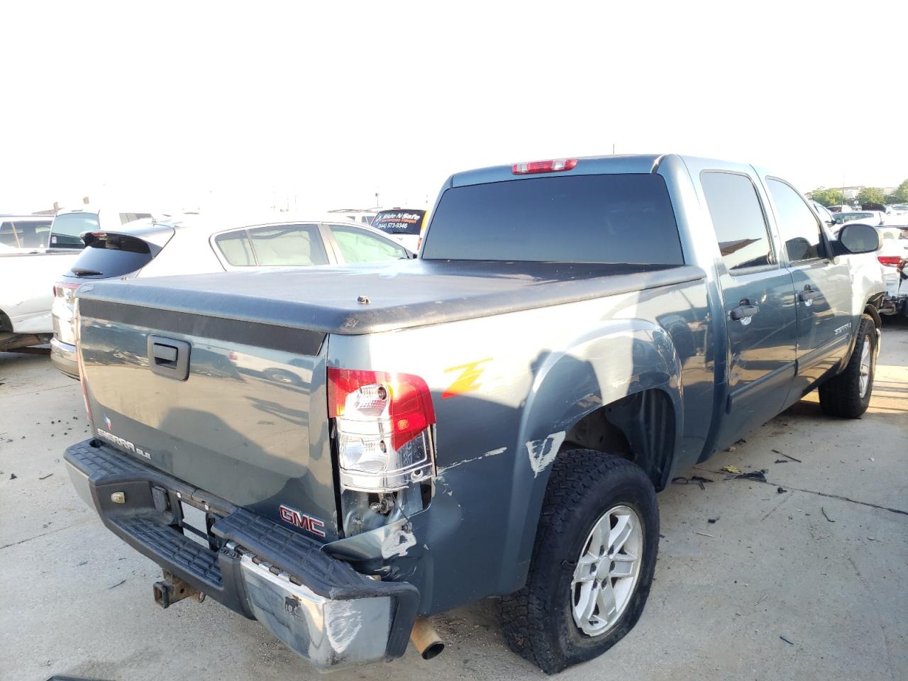 Photo 4 from auction – 2007 GMC NEW SIERRA with VIN 2GTEK13M171624084