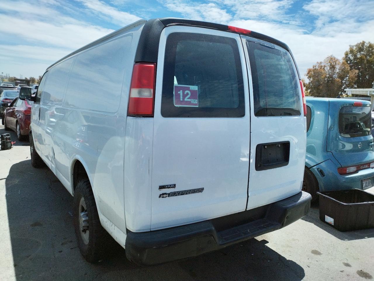 Photo 3 from auction – 2010 CHEVROLET EXPRESS G2 with VIN 1GCZGGBA9A1108419