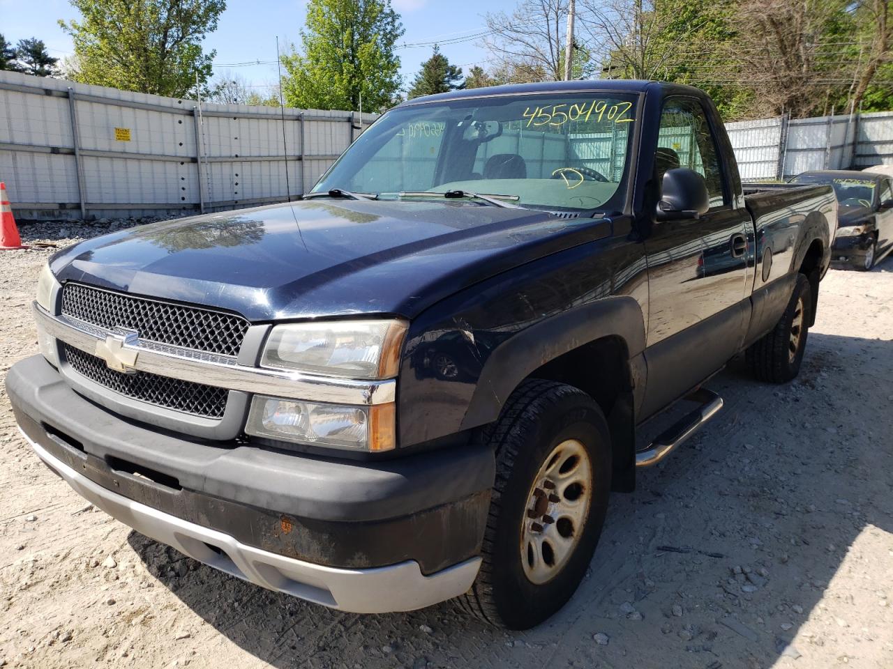 Photo 2 from auction – 2005 CHEVROLET SILVERADO with VIN 1GCEK14V45E179293