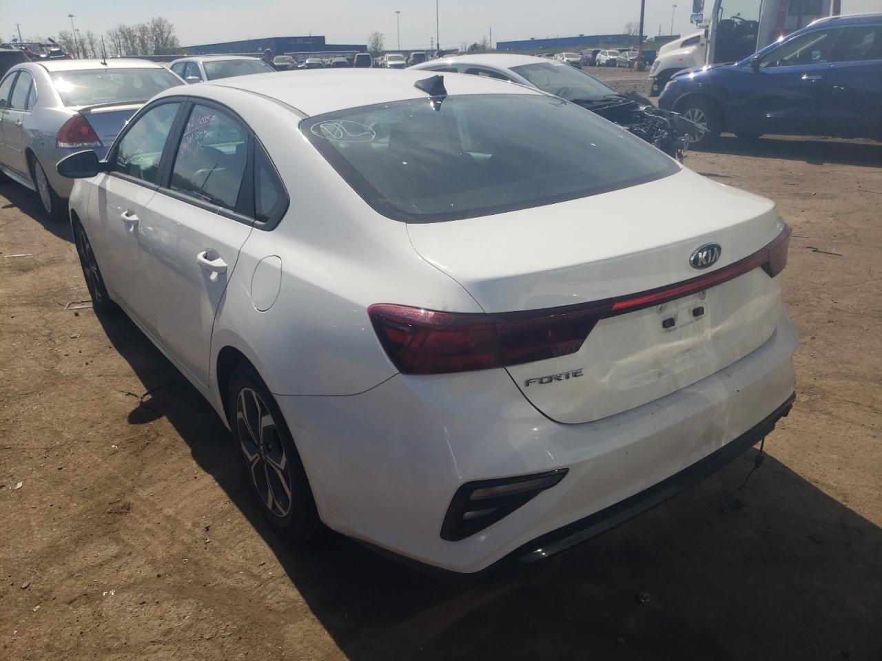 Photo 3 from auction – 2020 KIA FORTE FE with VIN 3KPF24ADXLE211490