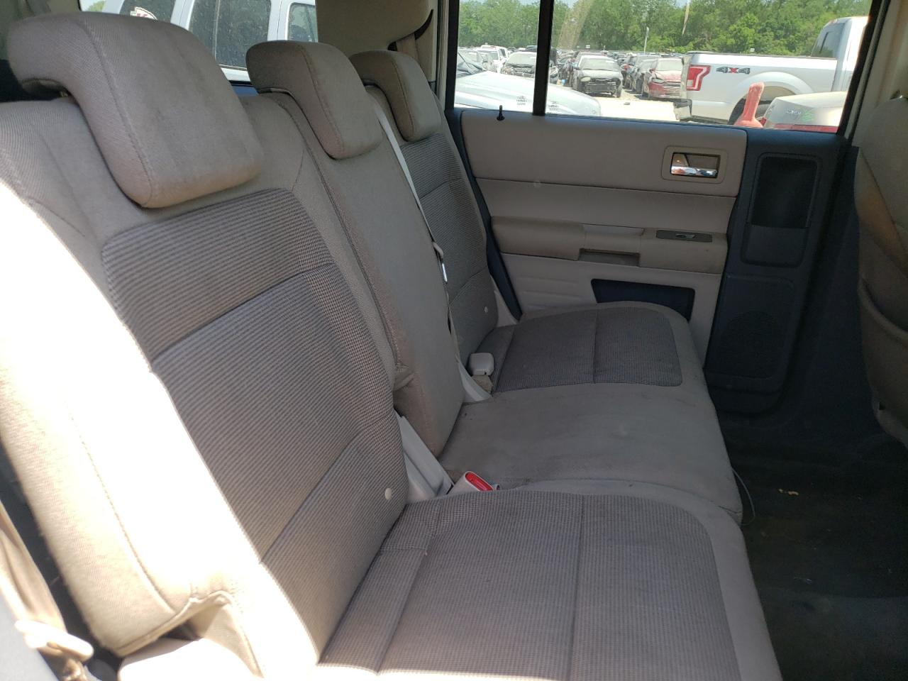 Photo 6 from auction – 2009 FORD FLEX SE with VIN 2FMDK51C19BA18659