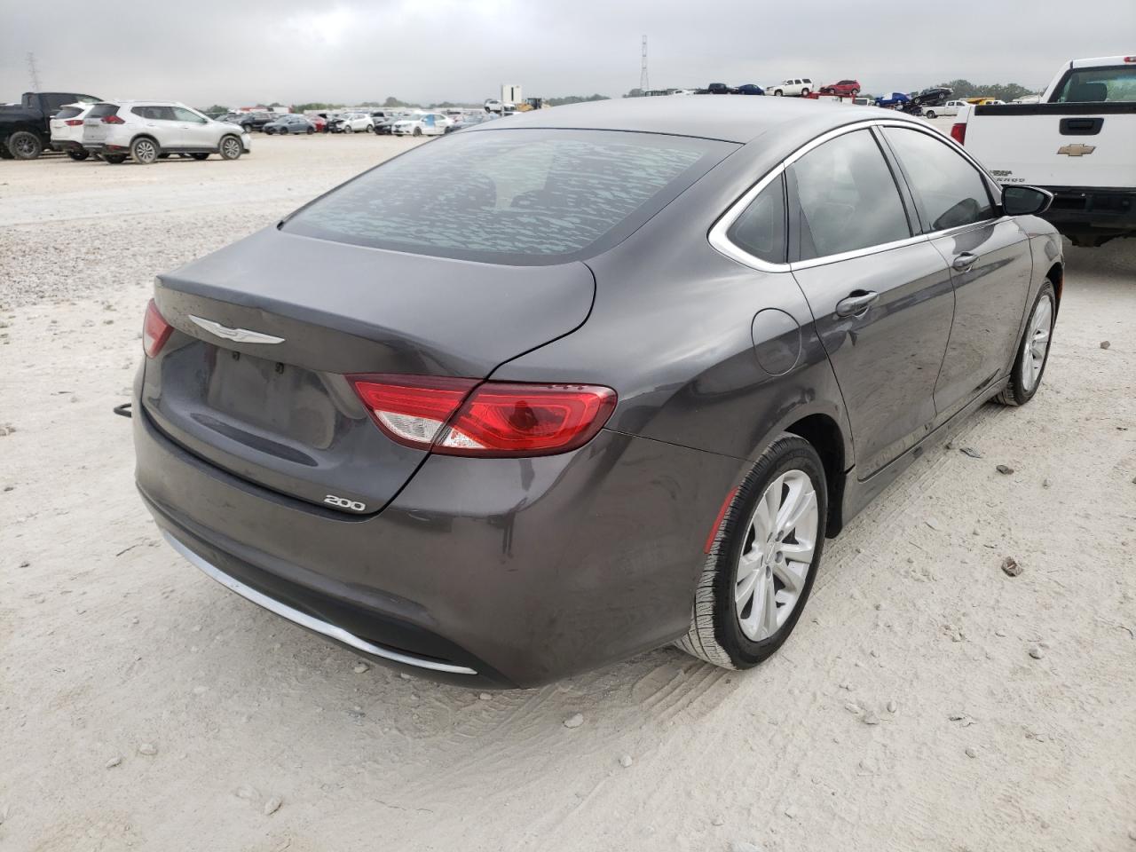 Photo 4 from auction – 2015 CHRYSLER 200 LIMITE with VIN 1C3CCCAB0FN752982