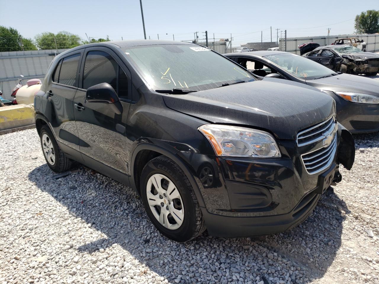 CHEVROLET TRAX LS 2015 with VIN KL7CJKSB7FB089113 - Photo from auction