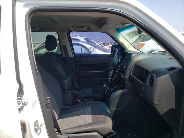 Photo 5 from auction – 2017 JEEP PATRIOT SP with VIN 1C4NJPBA0HD212113