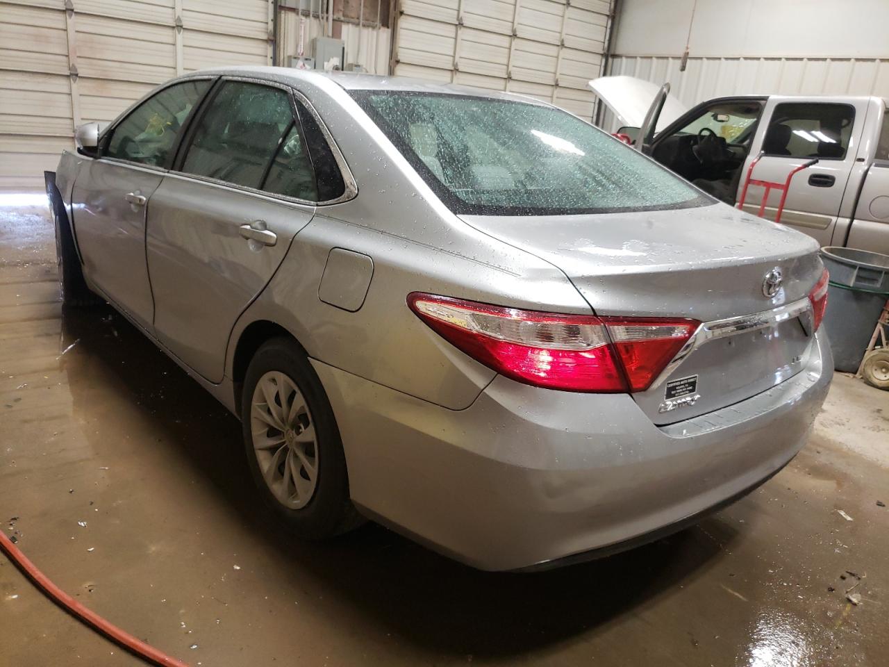 Photo 3 from auction – 2017 TOYOTA CAMRY LE with VIN 4T1BF1FK4HU292015