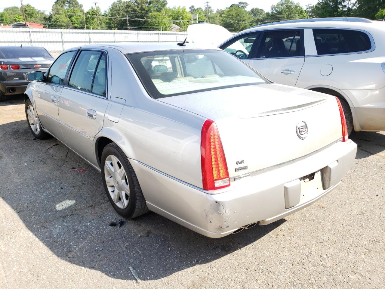 Photo 3 from auction – 2007 CADILLAC DTS with VIN 1G6KD57Y47U112683