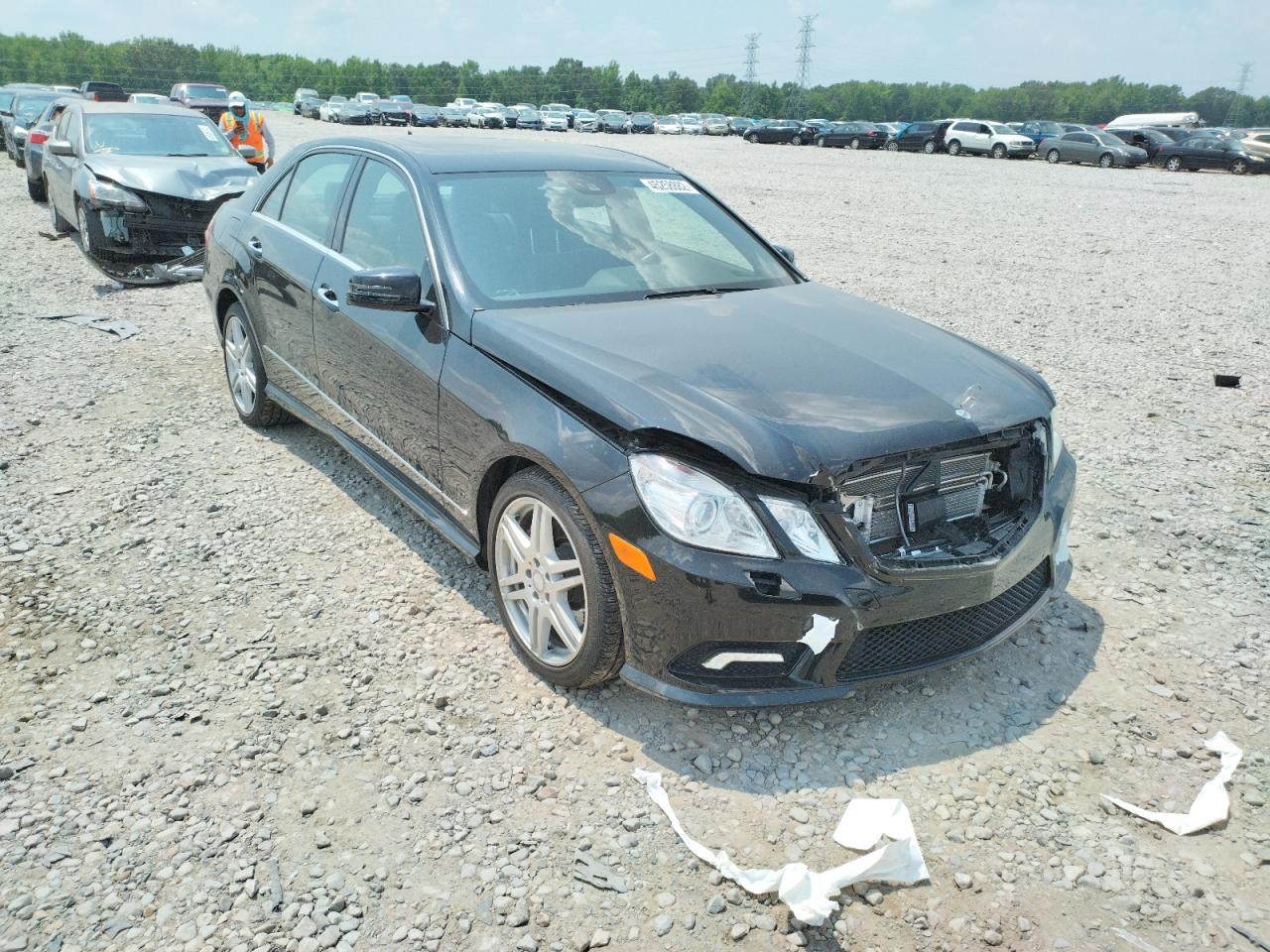 MERCEDES-BENZ E550 2010 with VIN WDDHF7CB3AA212741 - Photo from auction