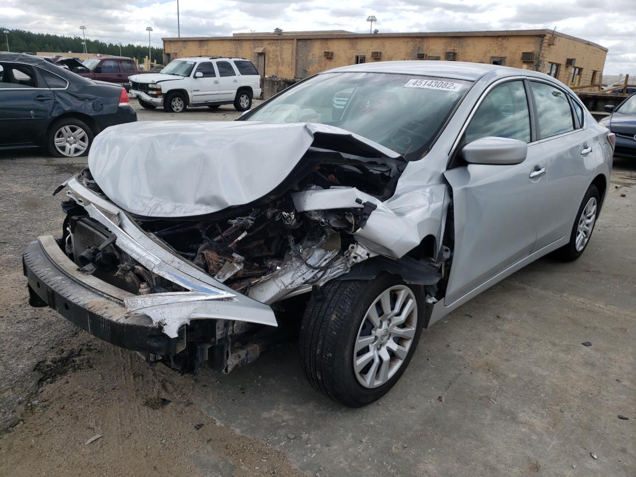 Photo 2 from auction – 2015 NISSAN ALTIMA 2.5 with VIN 1N4AL3AP9FN884501