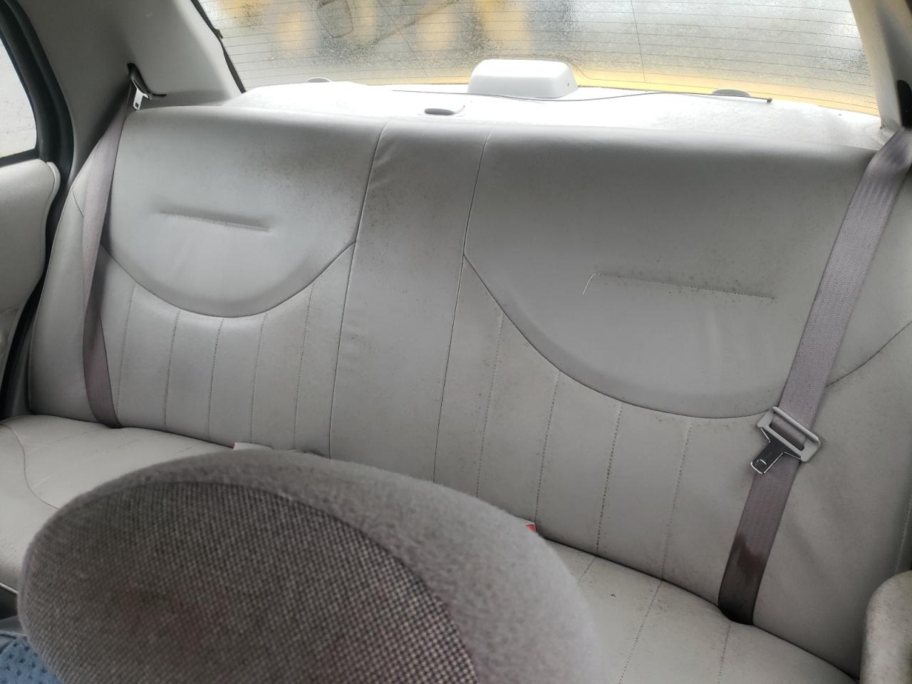 Photo 6 from auction – 2001 FORD CROWN VICT with VIN 2FAFP71W71X185593