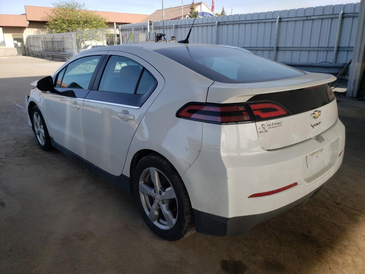 Photo 3 from auction – 2014 CHEVROLET VOLT with VIN 1G1RA6E43EU173023