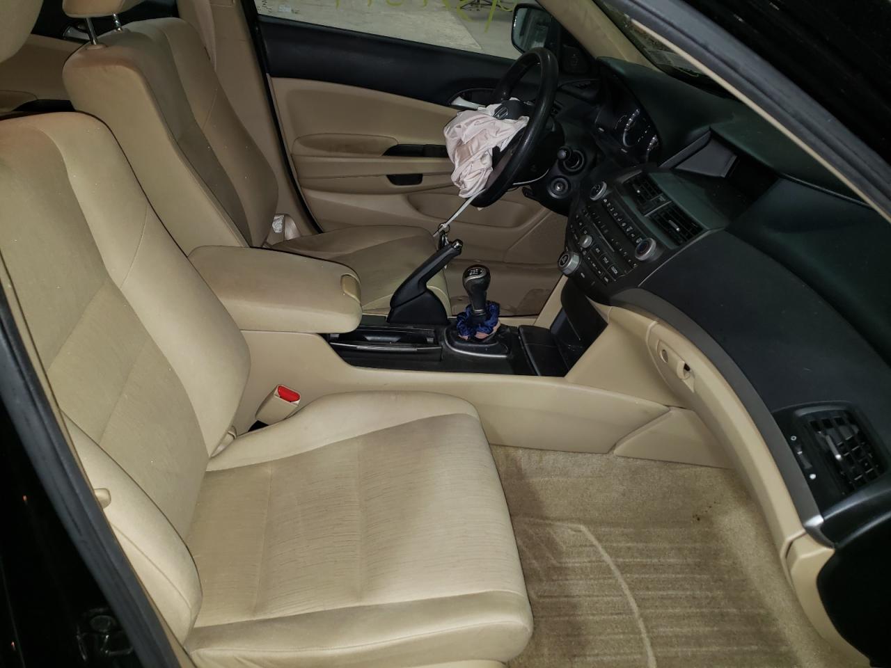 Photo 18 from auction – 2012 HONDA ACCORD LX with VIN 1HGCP2E33CA146528