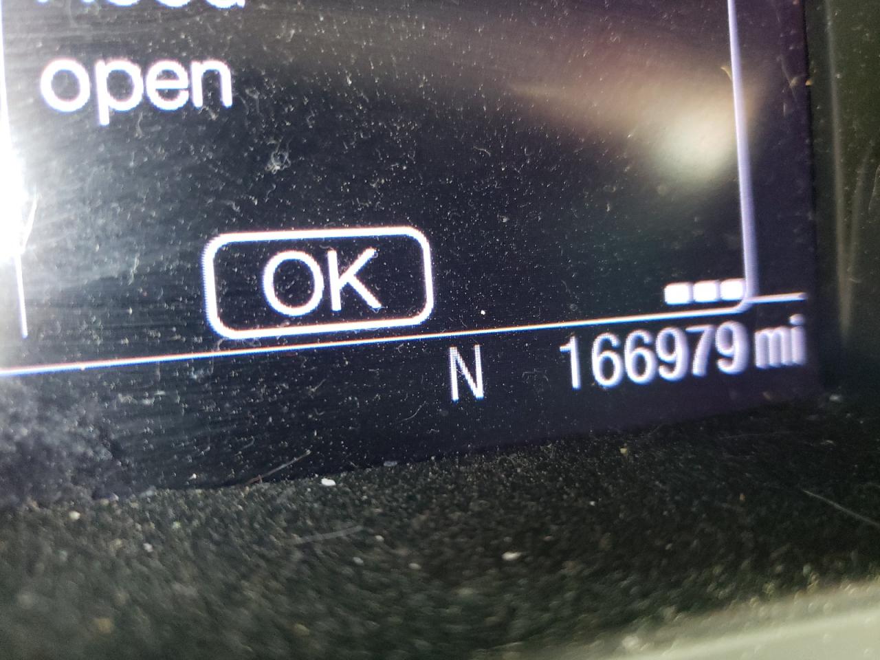 Photo 8 from auction – 2013 FORD ESCAPE SE with VIN 1FMCU0G95DUB07268